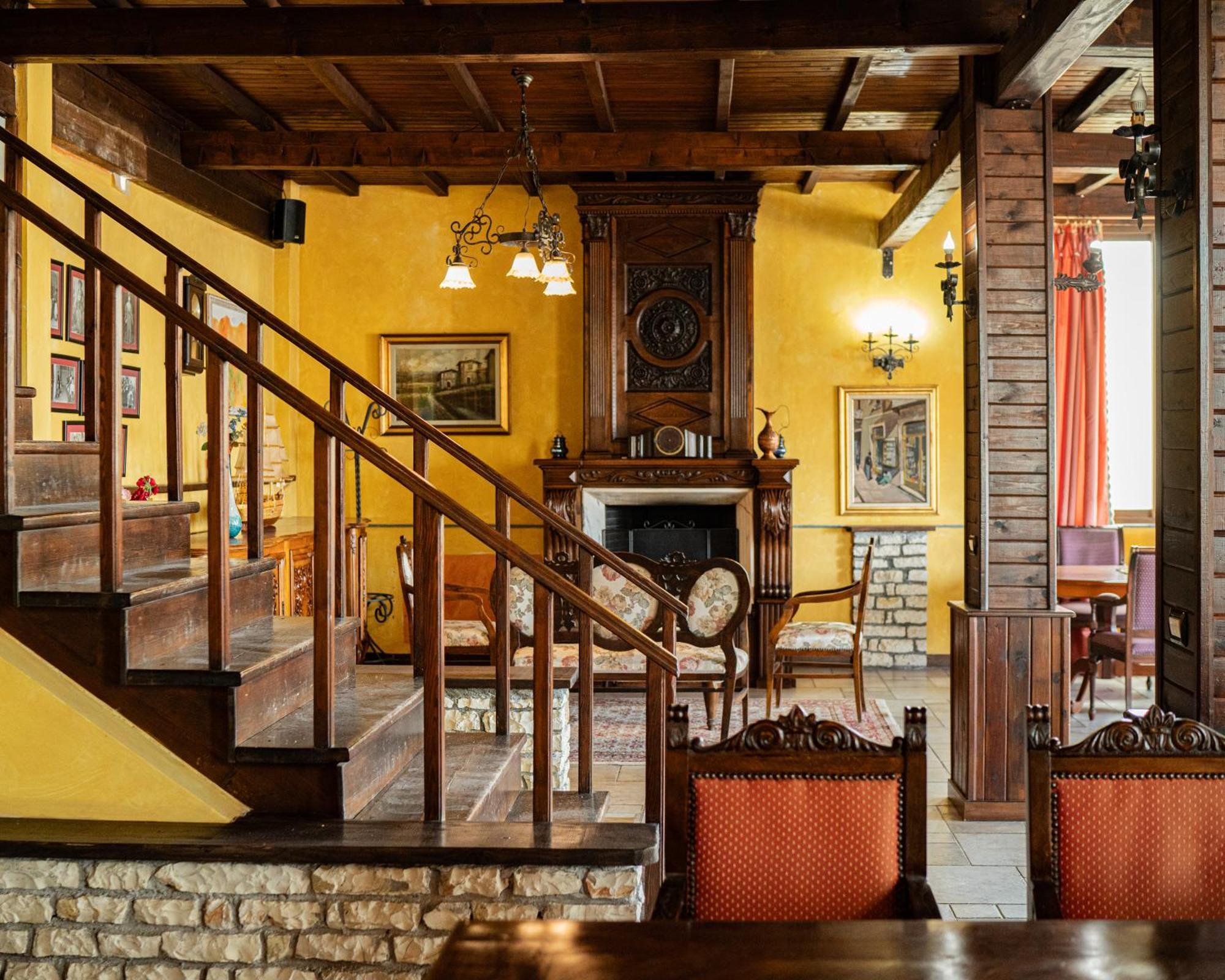 Vila Belvedere Shkallnur Luaran gambar
